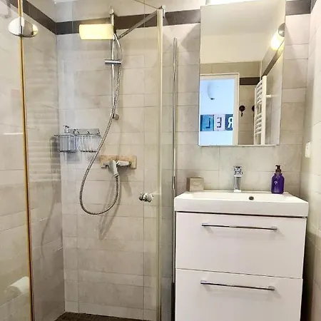 Vue Imprenable Et Piscine Lägenhet Bandol