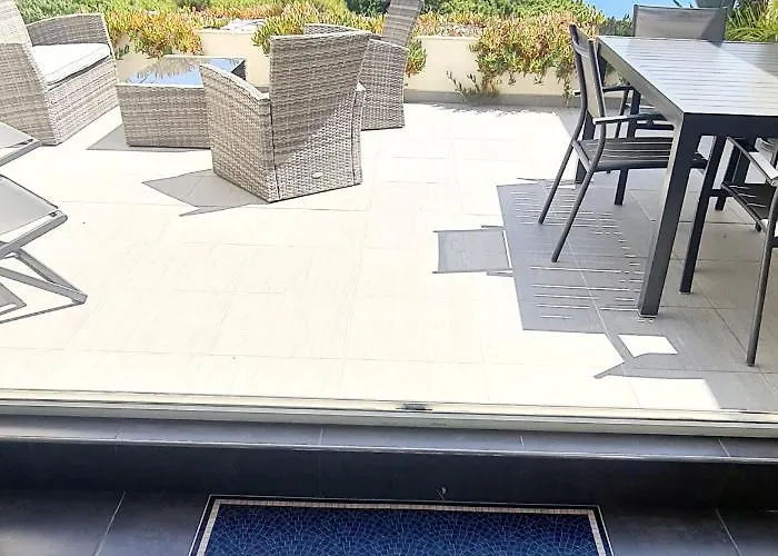 Vue Imprenable Et Piscine *