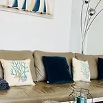 Vue Imprenable Et Piscine Appartement