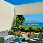 Appartement Vue Imprenable Et Piscine Bandol
